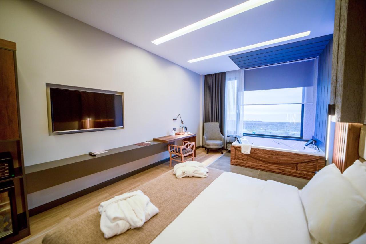 (1300 m²), 4 Schlafzimmer und 1 eigene Badezimmer in Trabzon Stadtzentrum Exterior foto