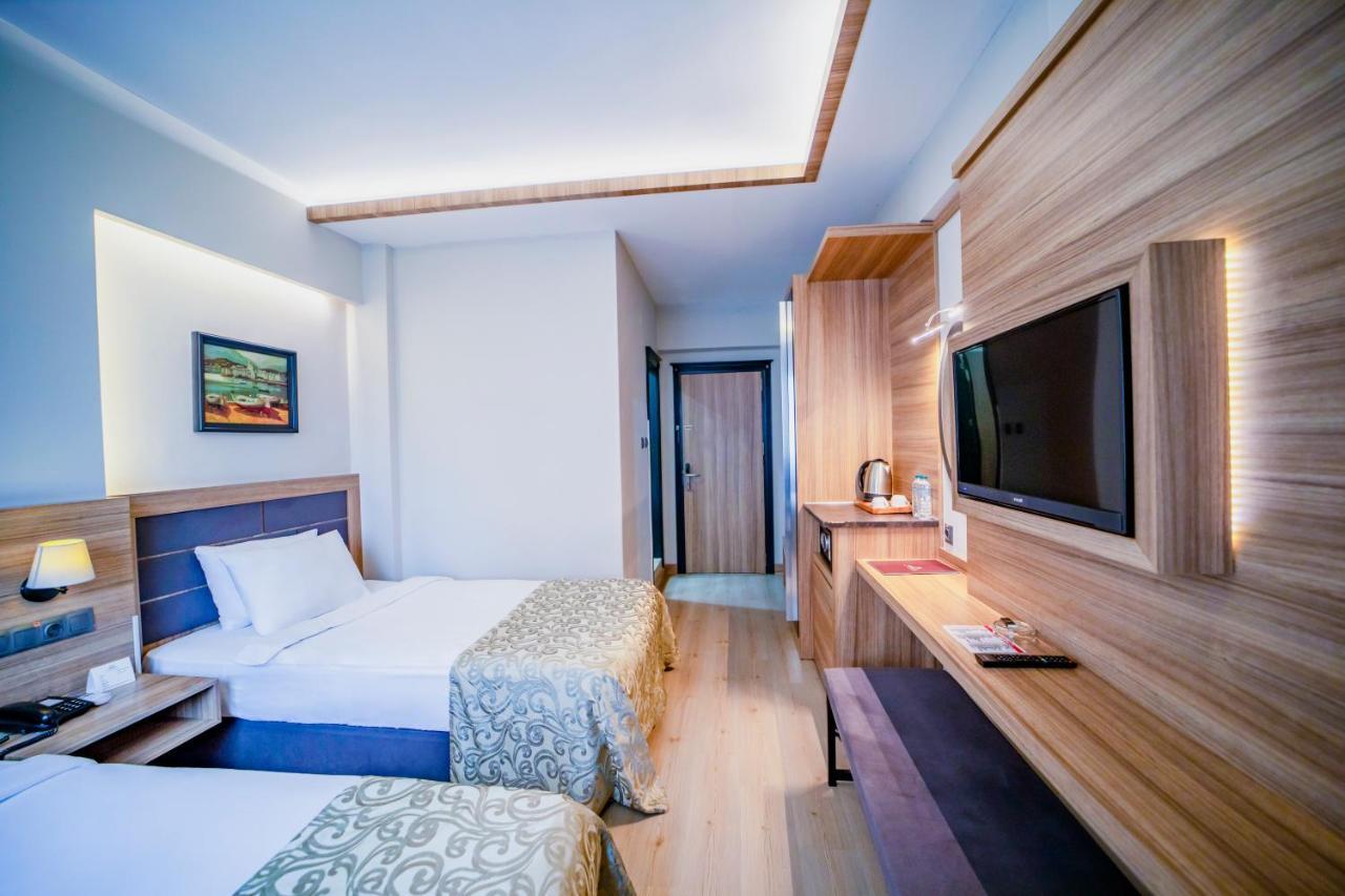 (1300 m²), 4 Schlafzimmer und 1 eigene Badezimmer in Trabzon Stadtzentrum Exterior foto