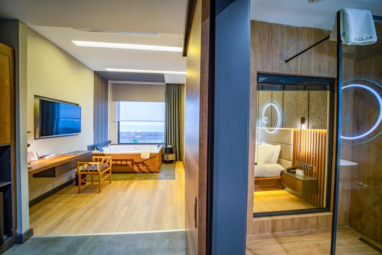 (1300 m²), 4 Schlafzimmer und 1 eigene Badezimmer in Trabzon Stadtzentrum Exterior foto